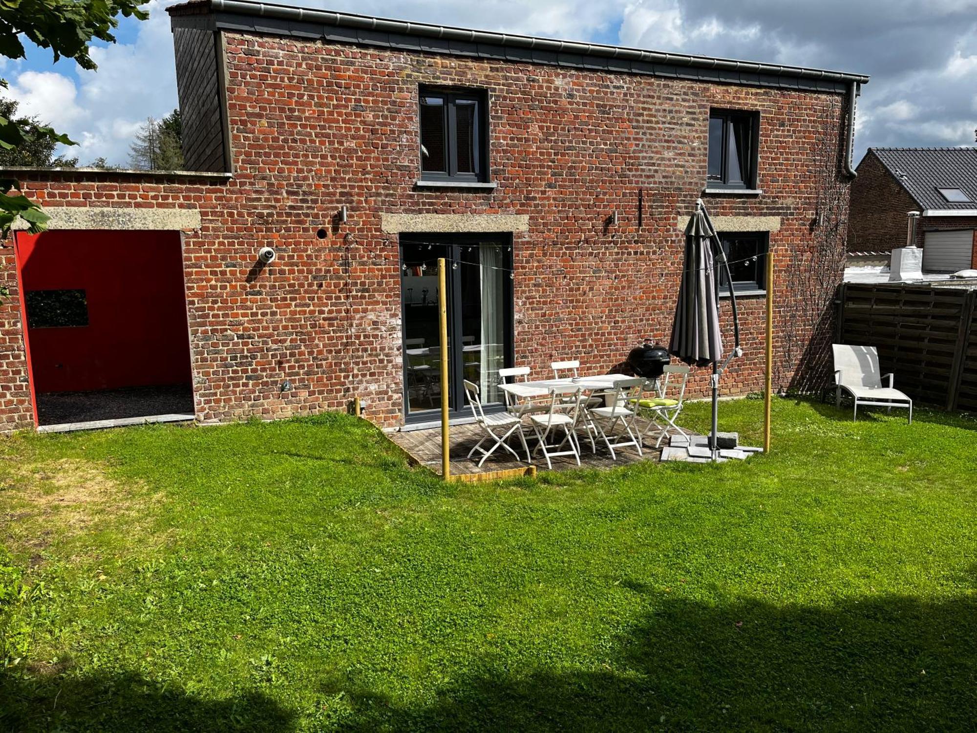 Jolie Maison Avec Jardin. Hoeilaart Exterior photo